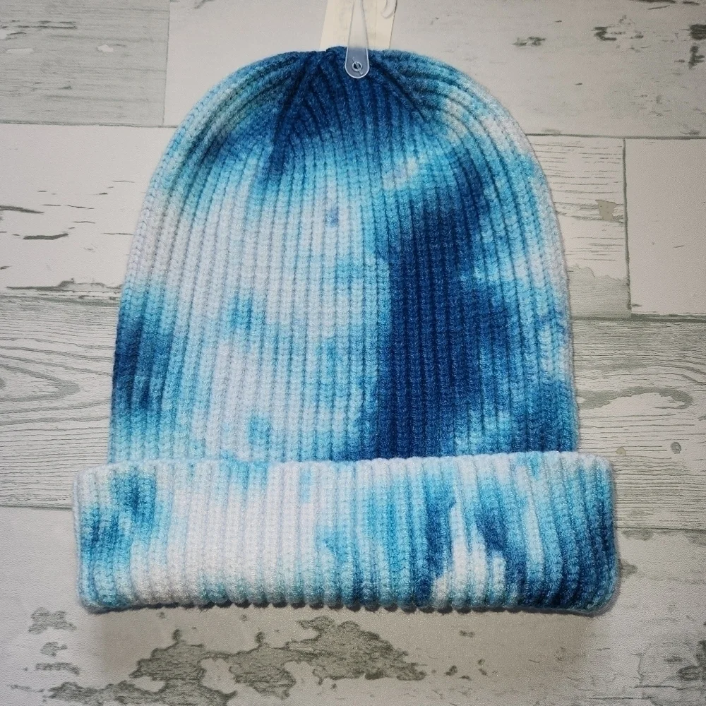 Gianni Bini NWT Girls Blue White Tie Dye Hat One Size